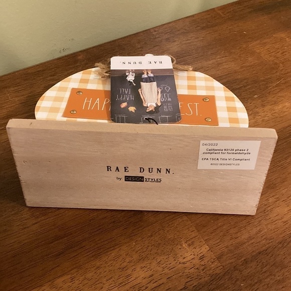 NEW! Rae Dunn "HAPPY HARVEST" Orange GINGHAM Wooden PUMPKIN Tabletop Sign - Picture 6 of 9